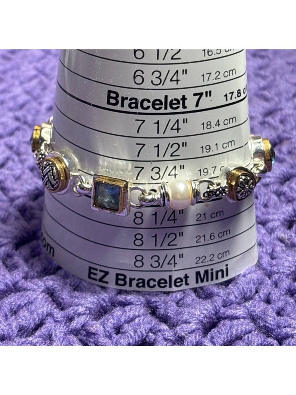 Silvertone Goldtone Blue Rhinestone Faux Pearl Bracelet 8 inches Long Magnetic - Picture 7 of 7